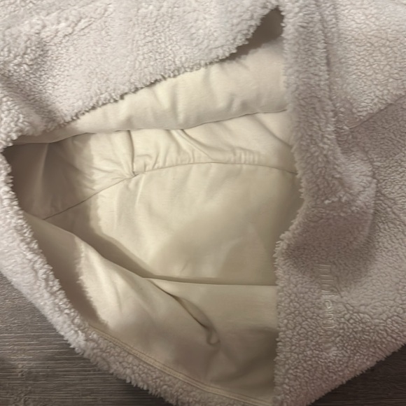 Lululemon scuba oversized fleece funnel neck size xs/s - Picture 6 of 7